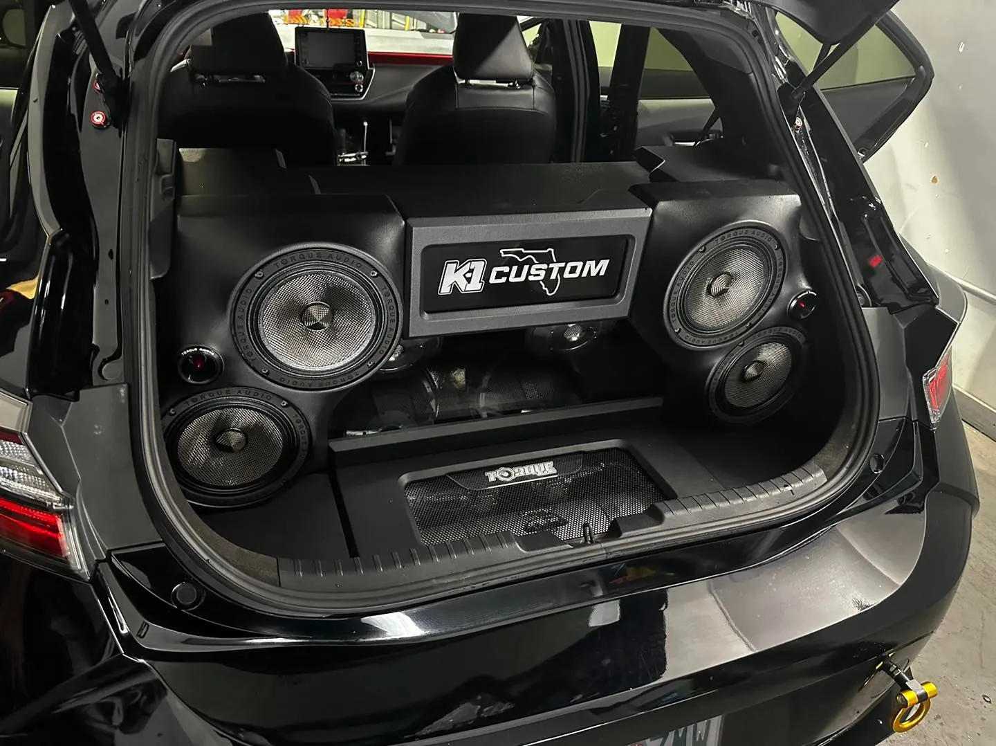 Wheel and tire upgrade with custom rims in Orlando
